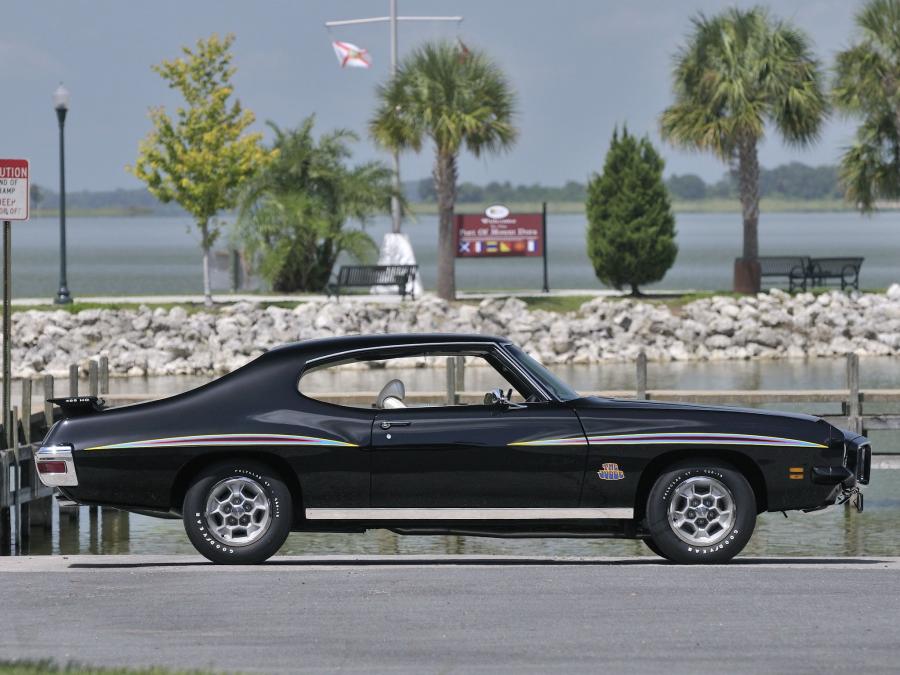  Pontiac GTO The Judge Hardtop Coupe 1971 года  (фото 4 из 13)